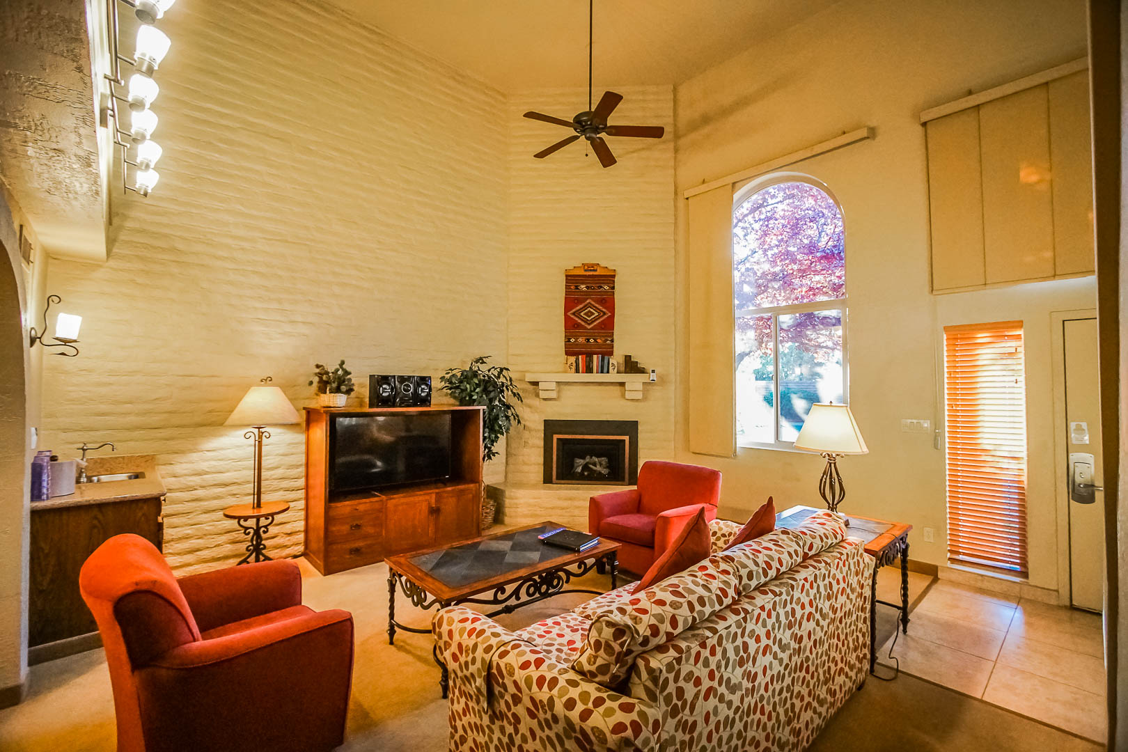 A spacious living room at VRI's Villas of Sedona in Arizona.